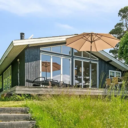 Stygg - 400m From The Sea By Interhome Vakantiehuis *