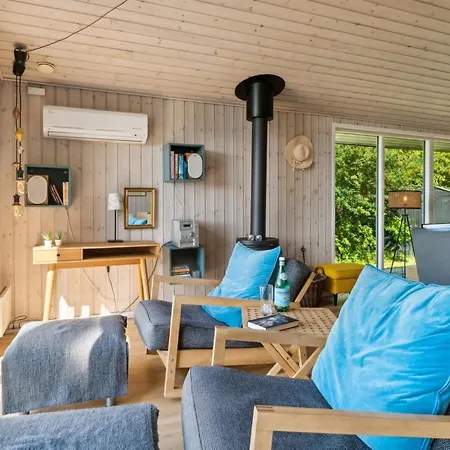 Stygg - 400m From The Sea By Interhome Knebel