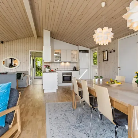 Stygg - 400m From The Sea By Interhome Knebel